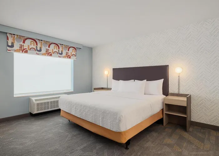 Home2 By Hilton 3* Springfield